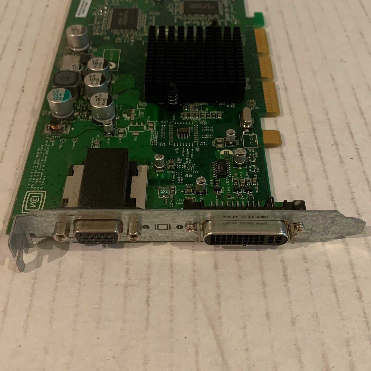 Apple NVIDIA DVI VGA AGP 32MB Powermac G4 Video Card - 900-07425-0660-6PC