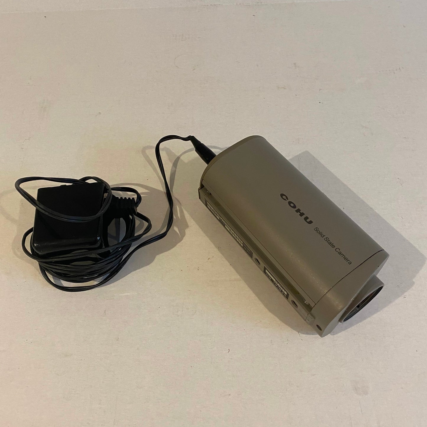 Cohu Monochrome Frame Transfer CCD Solid State Camera - 4812-5000-000