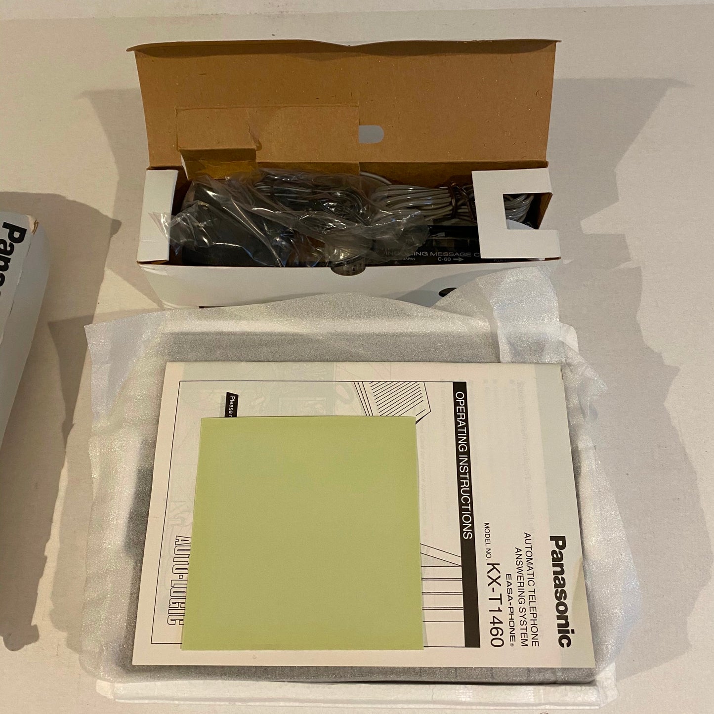 Panasonic Easa-Phone Auto Logic Analog Answering Machine - KX-T1460