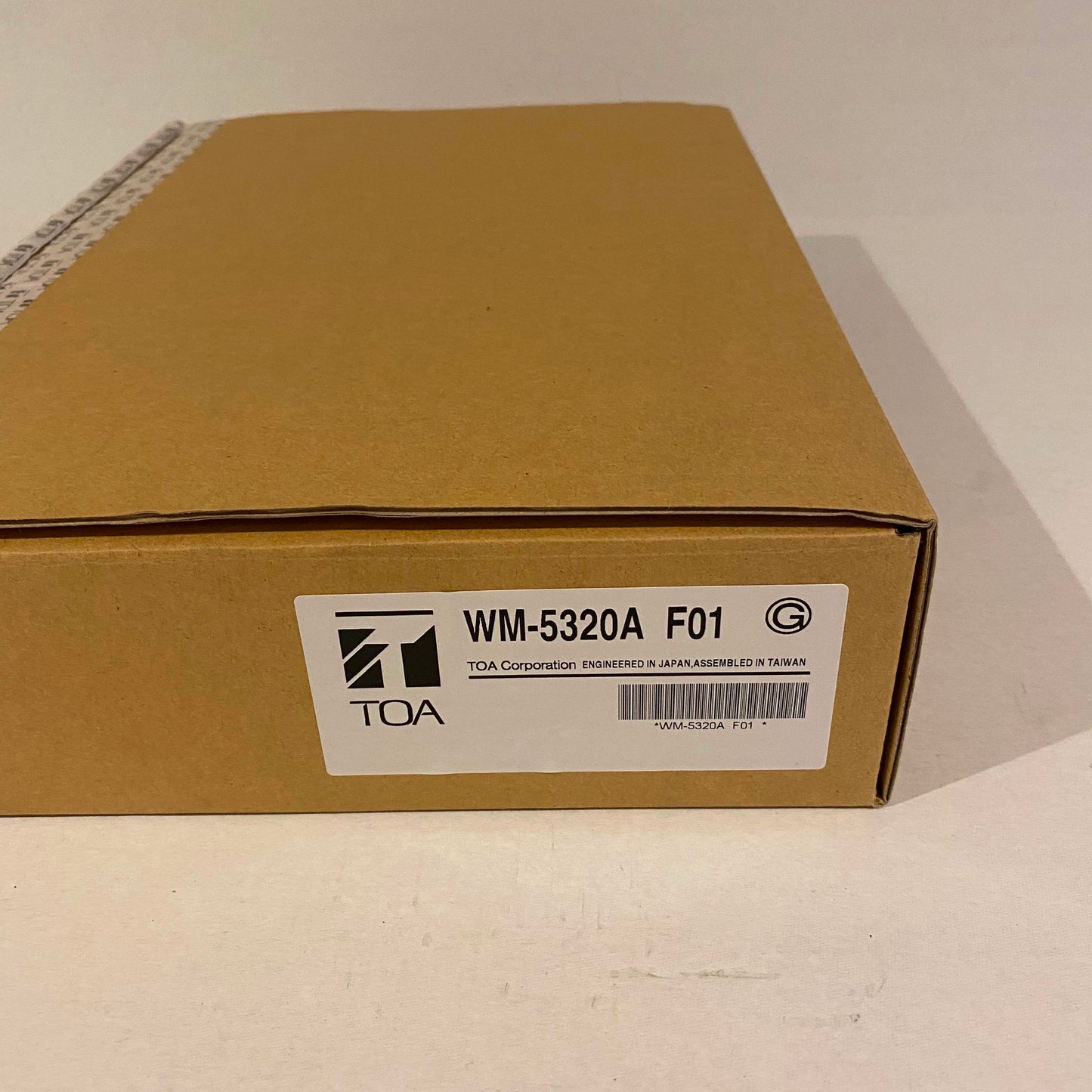 TOA UHF Headset Microphone & Wireless Transmitter - WM-5320A