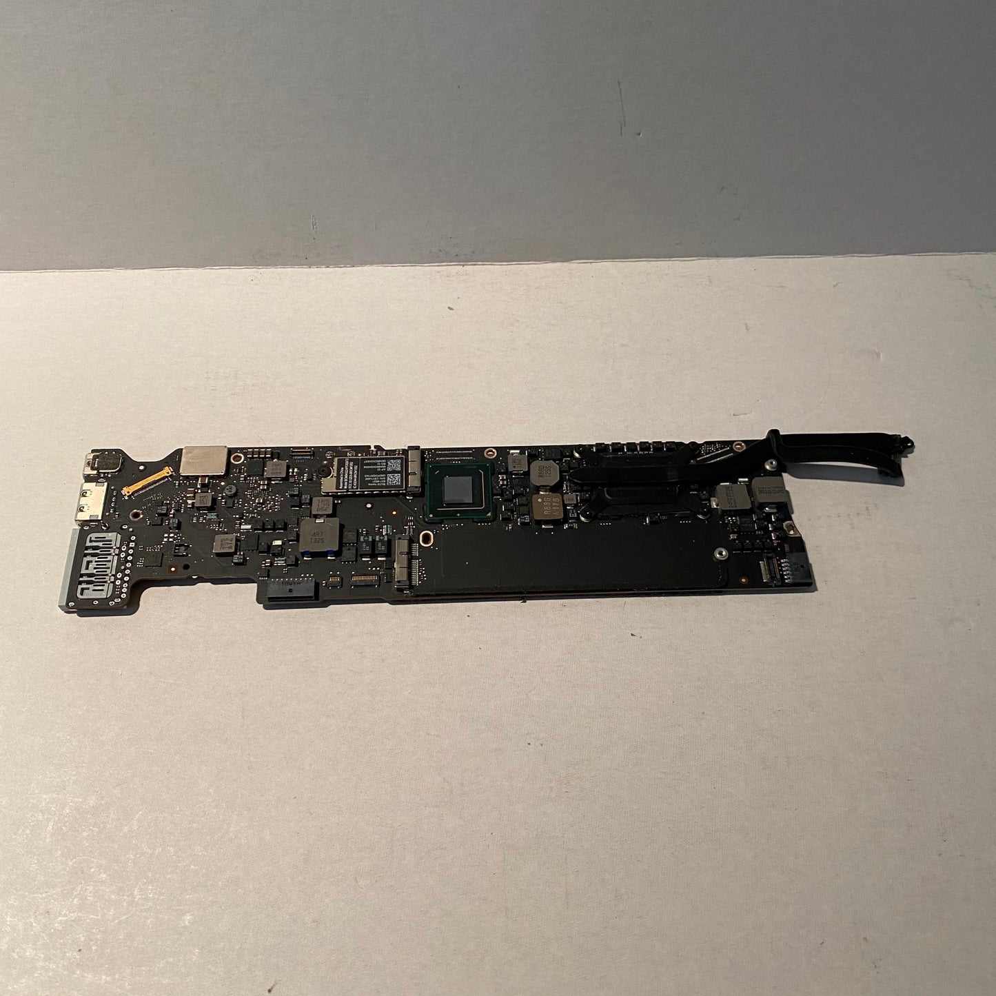 For Parts or Repair Apple MacBook Air "Core i7" 1.8 13" (Mid-2011) Logic Board