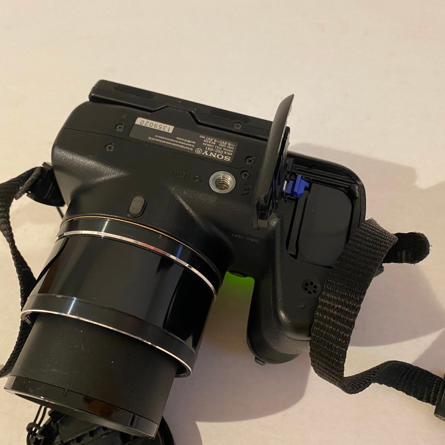 Sony Cybershot Digital Camera - DSC-HX1