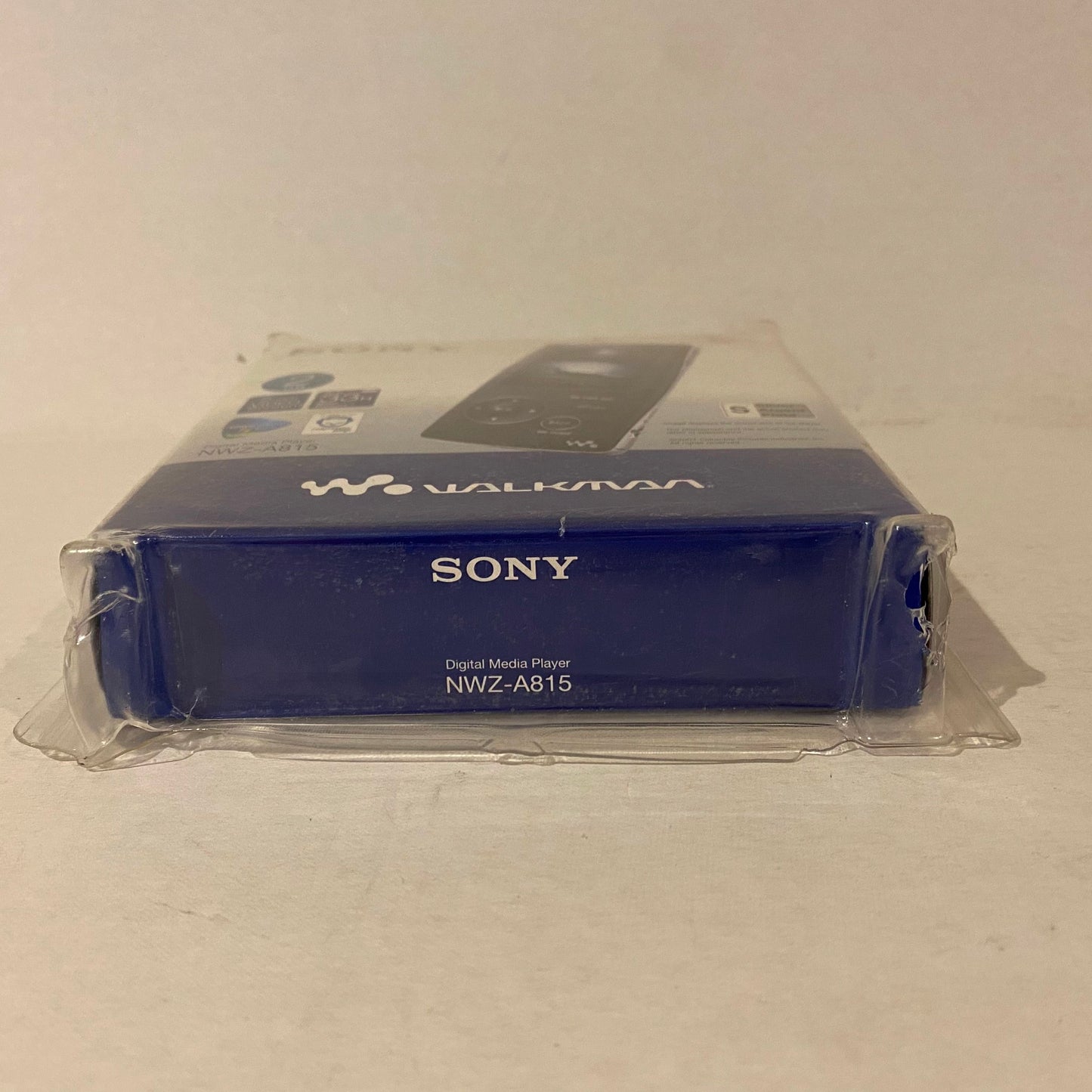 New Vintage Sony 2GB Digital Media Player Silver - NWZ-A815