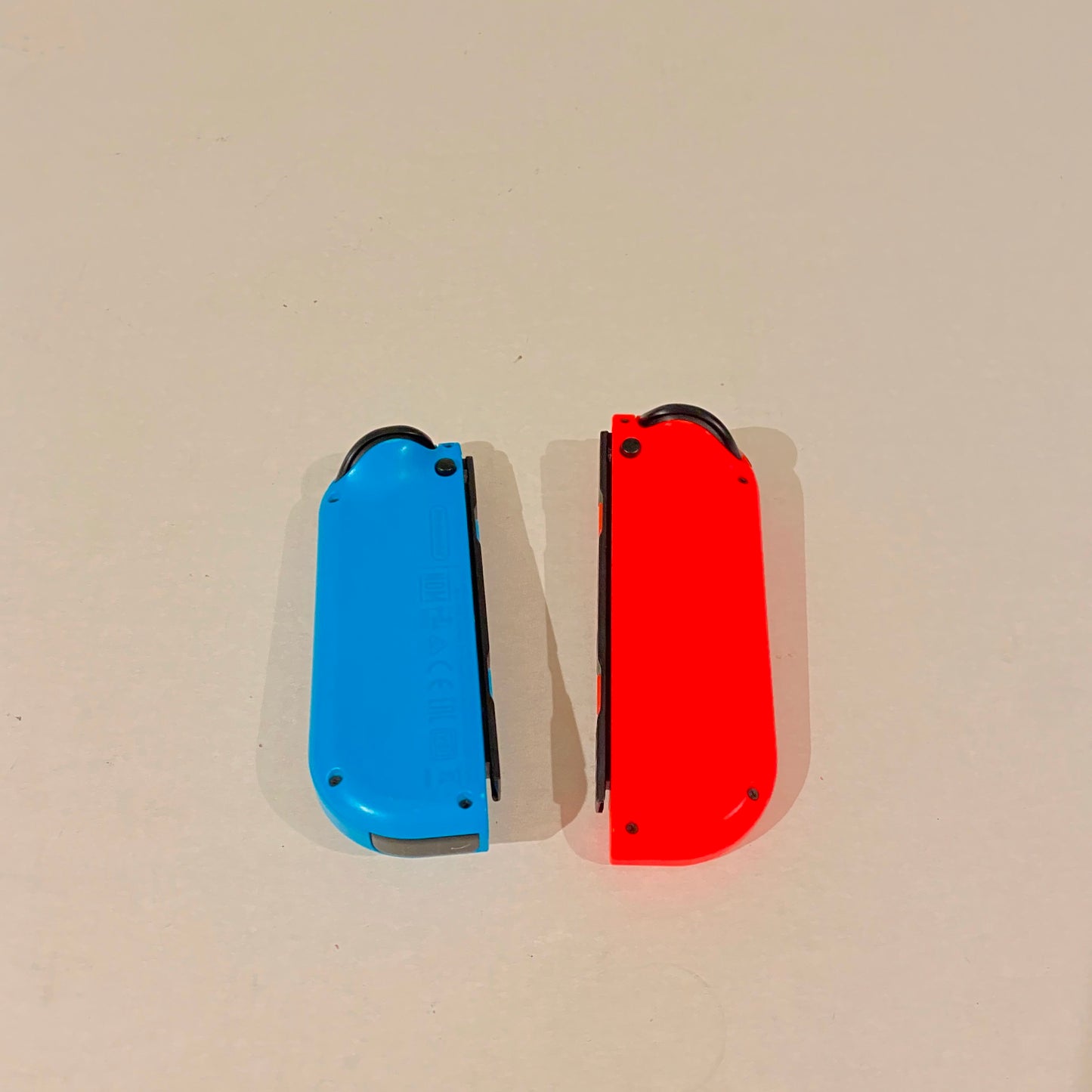 Nintendo Switch Left and Right JoyCons Controllers - Neon Red/Neon Blue