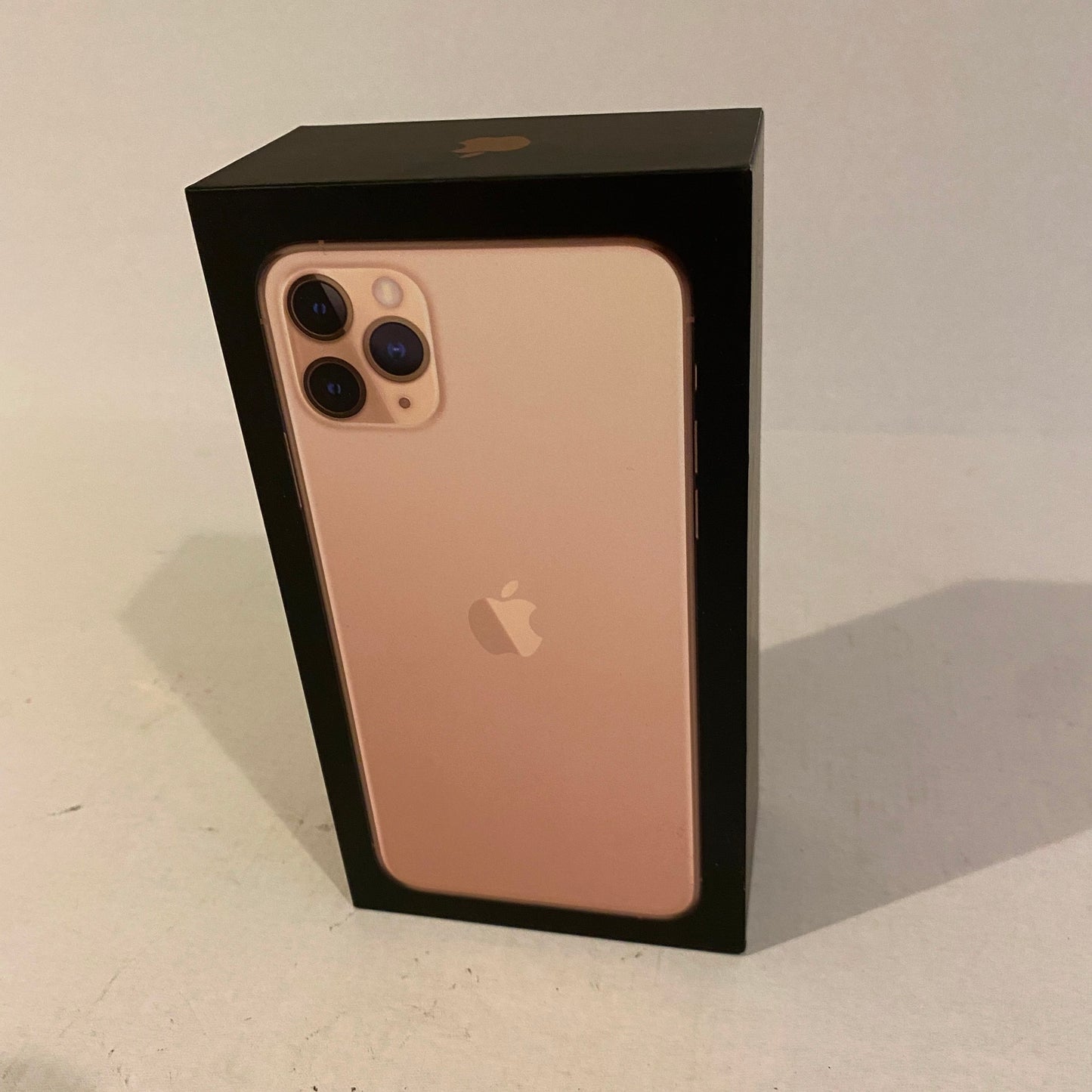 Apple iPhone 11 Pro Max - 64GB Gold Unlocked - A2161