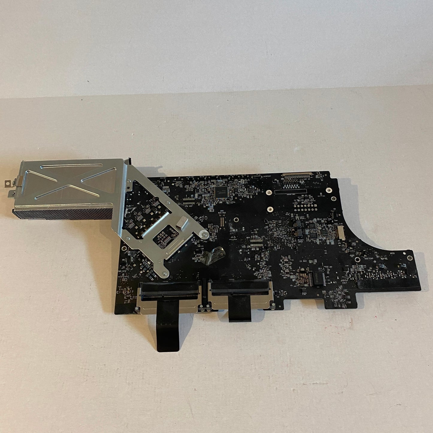 Mid 2010 27" 2.8 Intel Core i5 iMac Logic Board with CPU