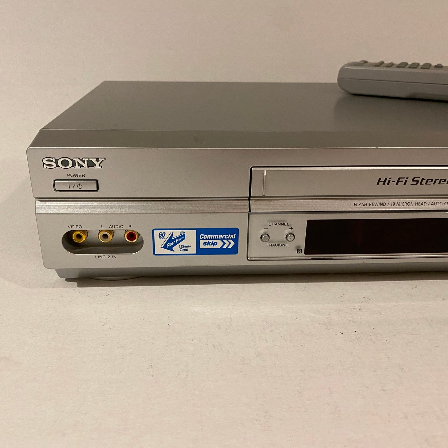 Sony 4 Head Hi-Fi VCR VHS Player Recorder with Remote - SLV-N750