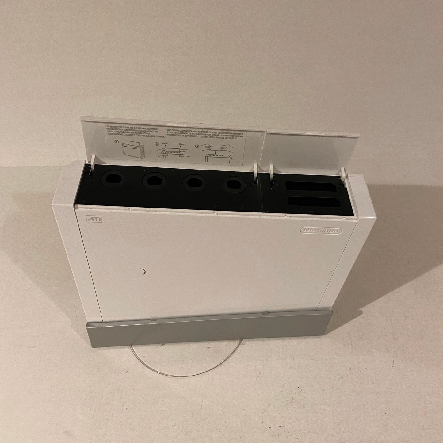 Nintendo Wii with 1 Controller, 1 Nunchuck - RVL-001