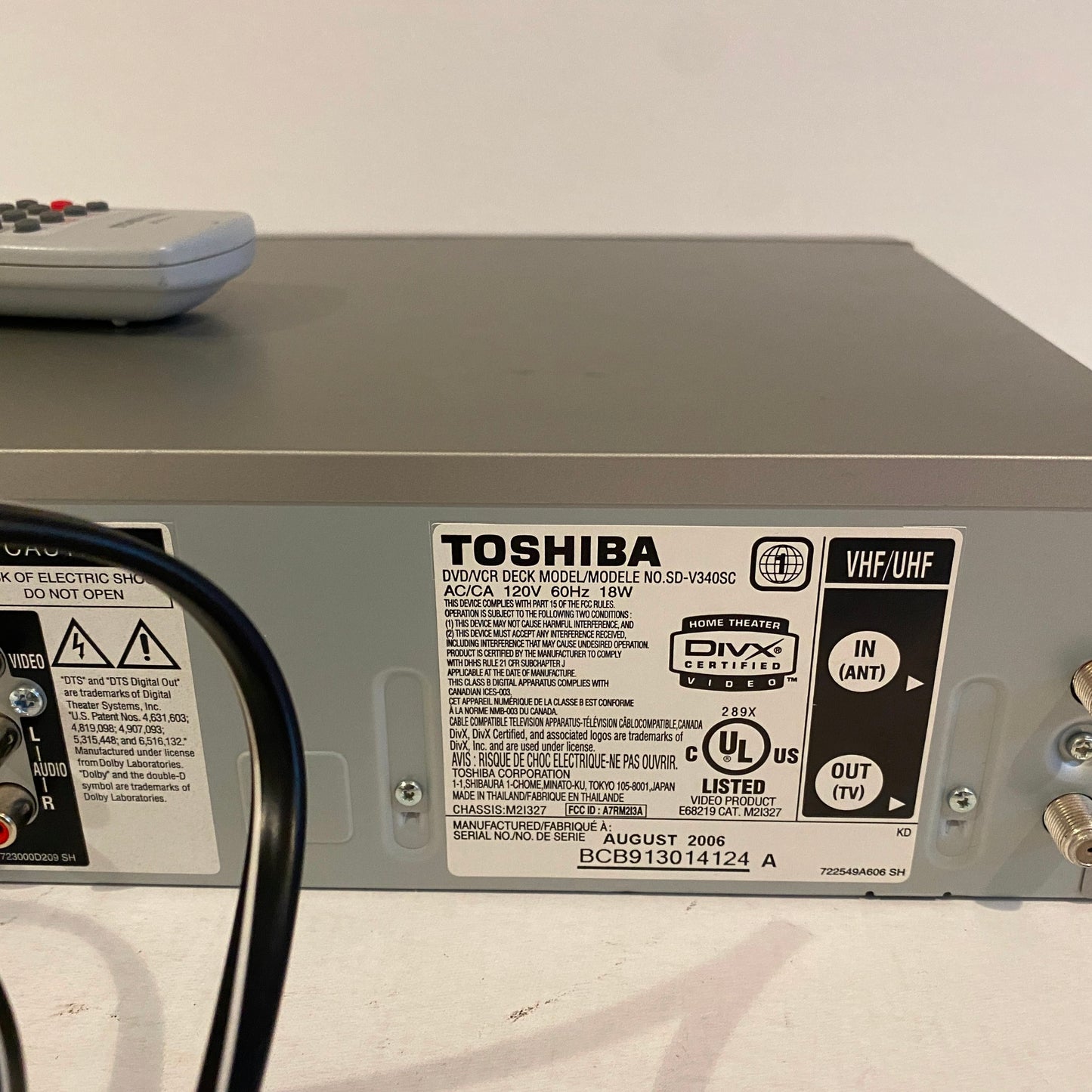 Analog Toshiba VHS DVD Combo Player - SD-V340