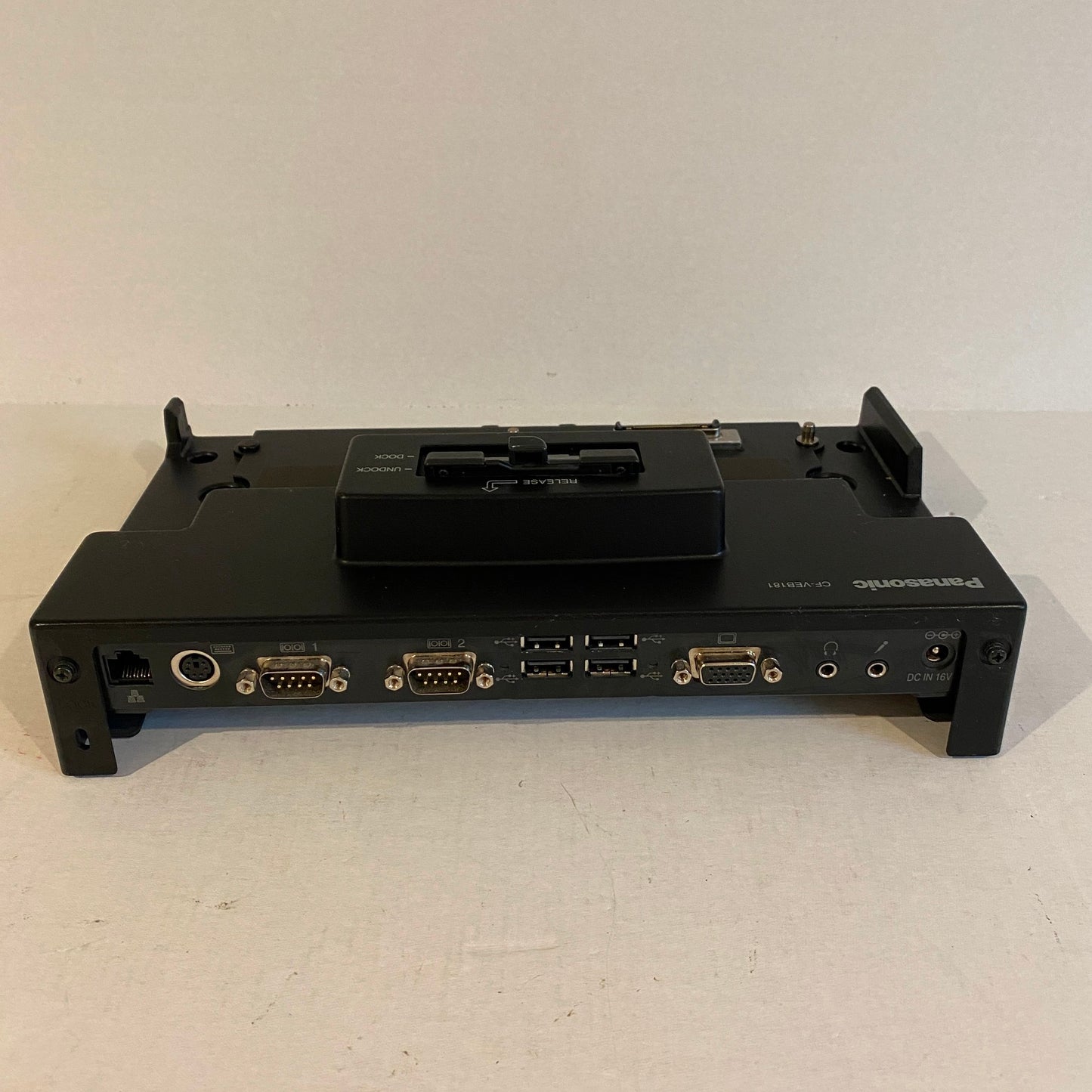 Panasonic Toughbook CF-18 CF-19 Port Replicator - CF-VEB181