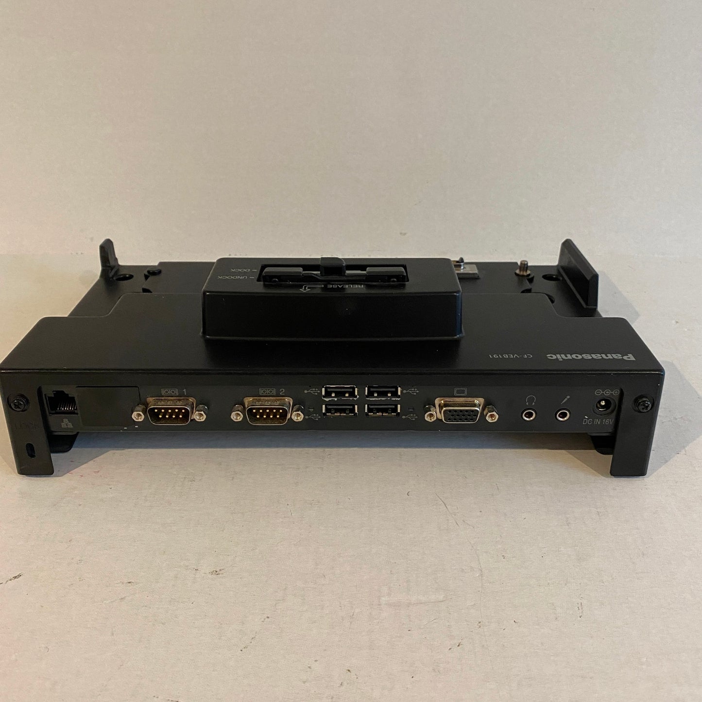 Panasonic Toughbook CF-19 Port Replicator - CF-VEB191