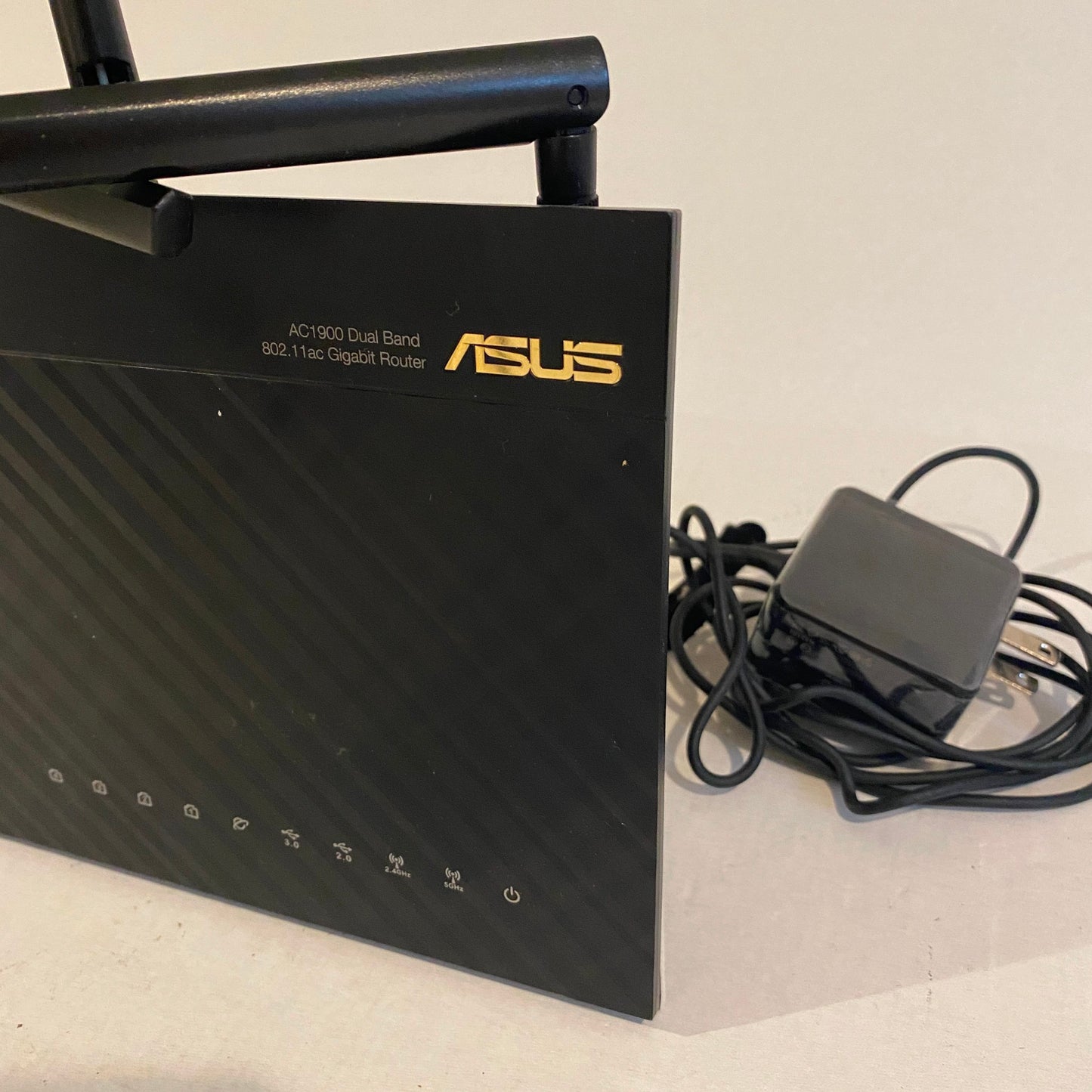 Asus AC-1900 Dual Band Gigabit Wireless Router - RT-AC68U