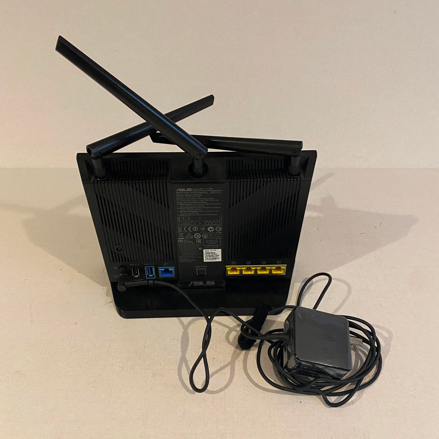 Asus AC-1900 Dual Band Gigabit Wireless Router - RT-AC68U