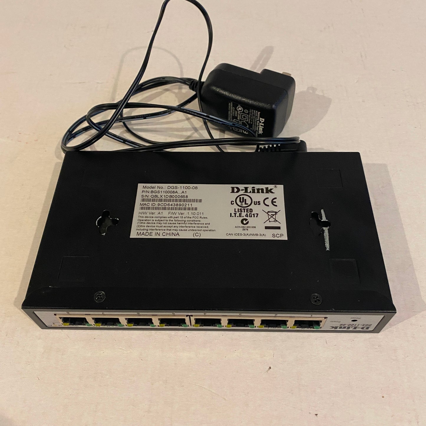 D-Link 8-Port Gigabit Smart Managed Switch - DGS-1100-08