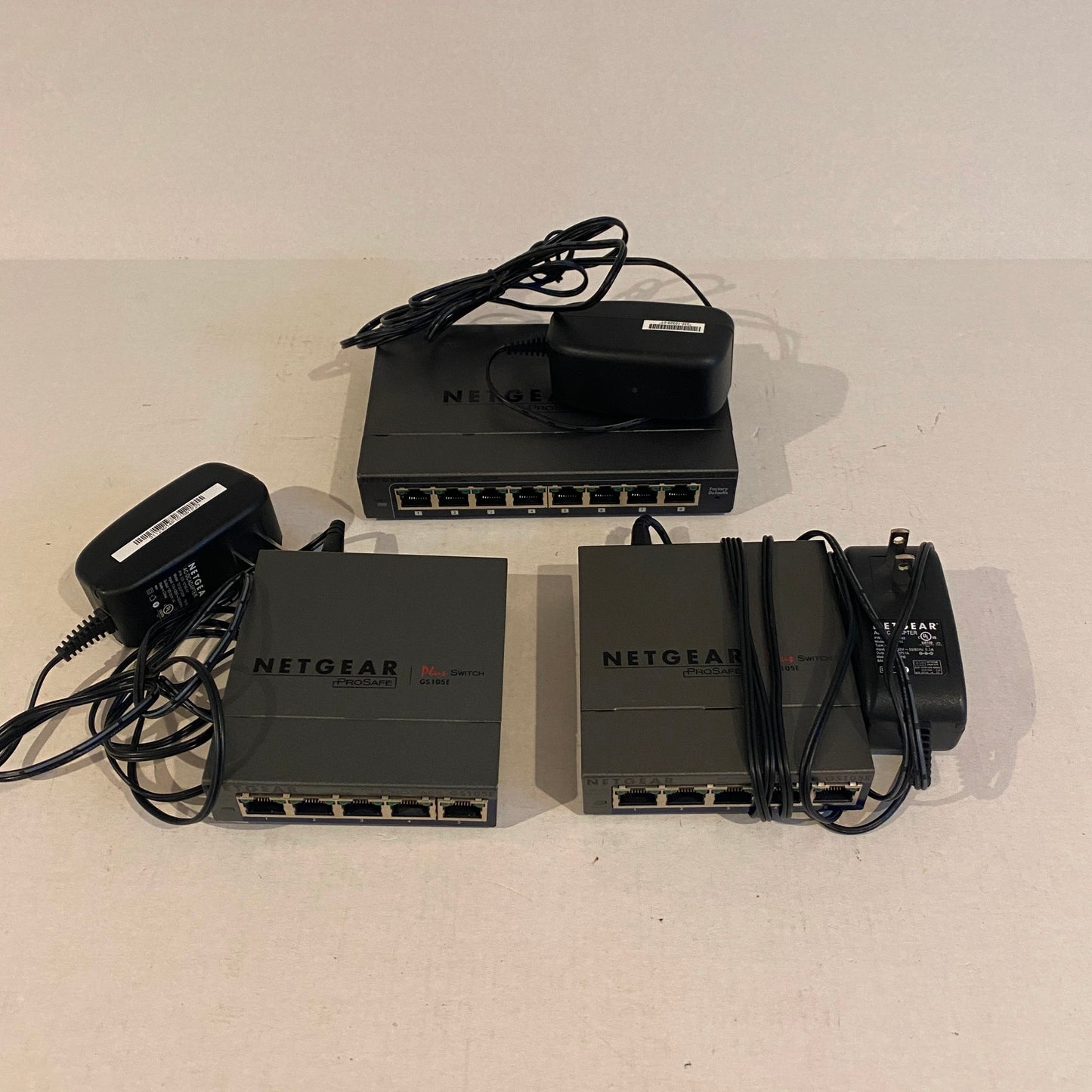 Lot of 3 Netgear ProSafe Ethernet Switch - GS105E GS108E