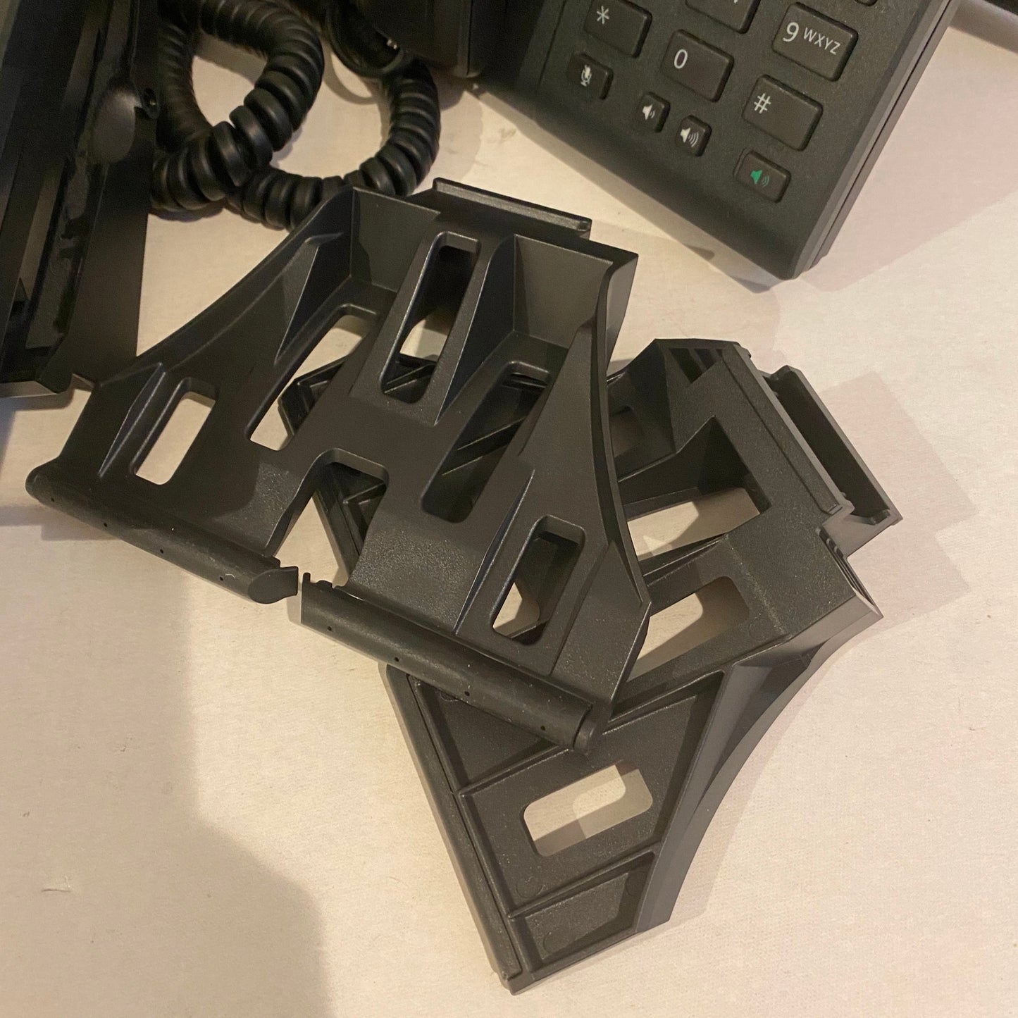 Lot of 7 - Aastra Mitel 6863i VoIP Business Phone Handset And Stand