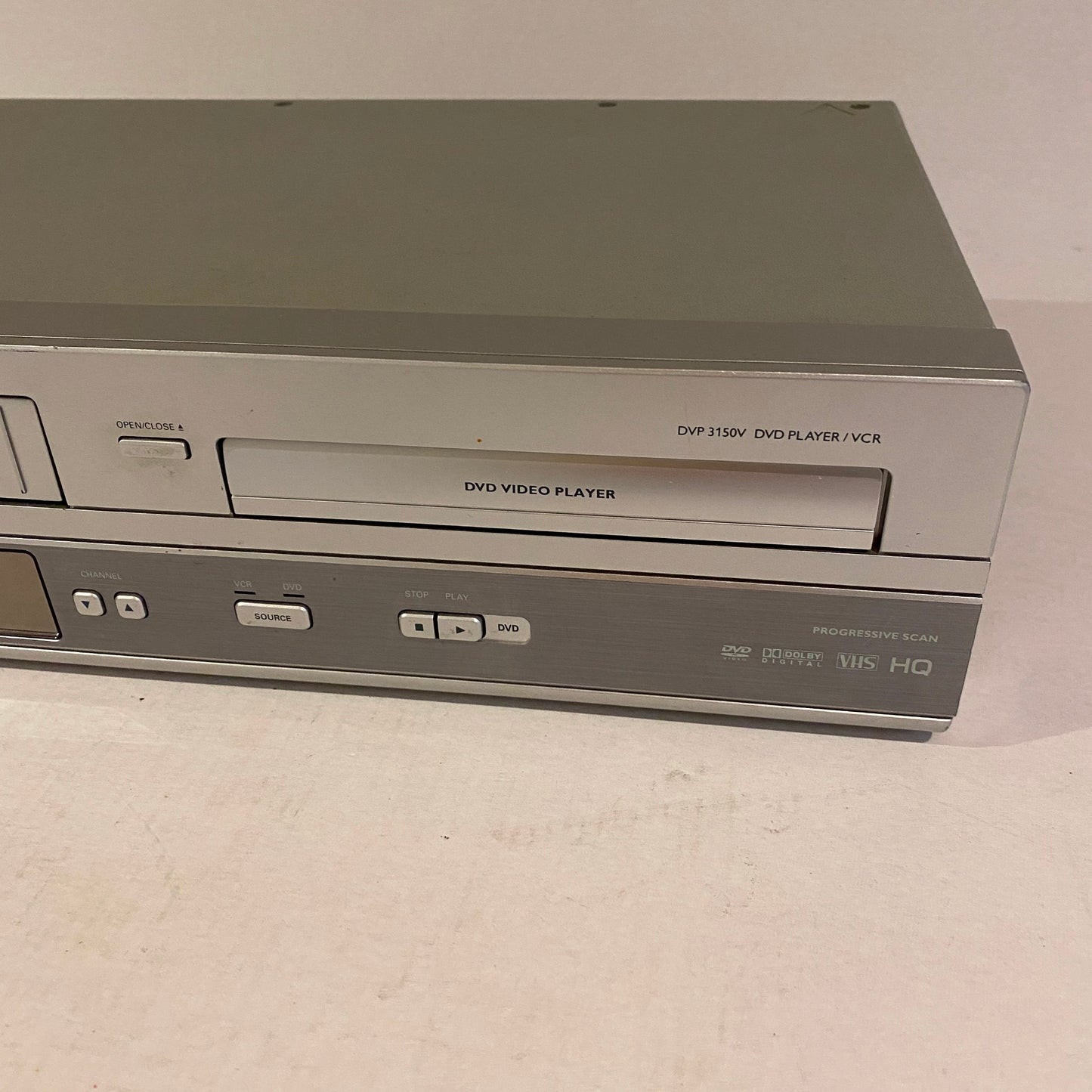 Phillips VHS DVD Combo Player - DVP3150V