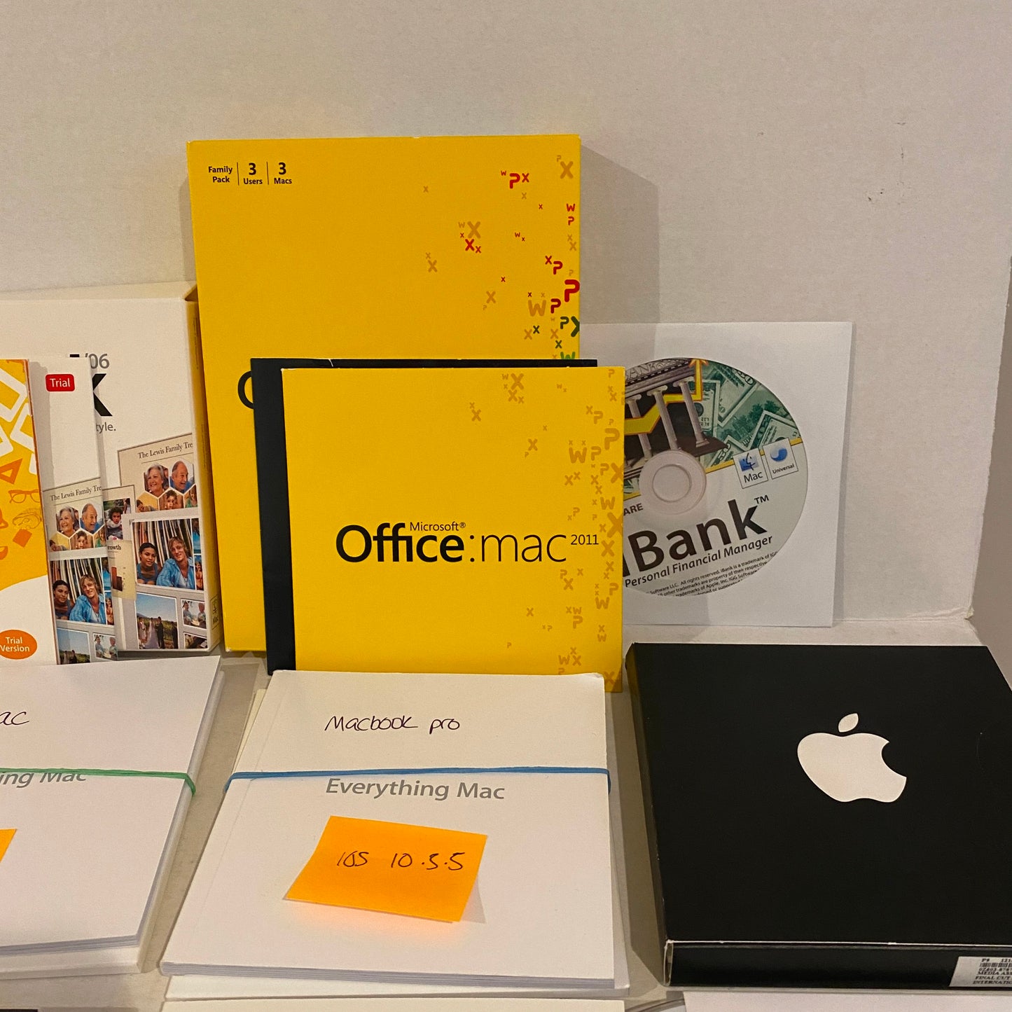 Vintage Apple Mac Disc Lot
