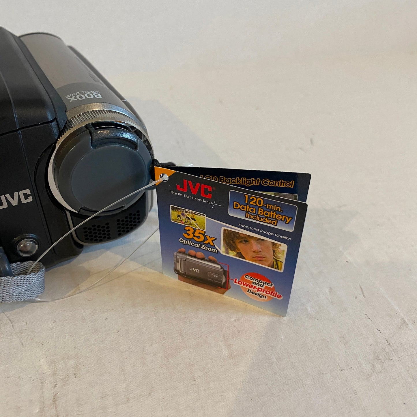 JVC MiniDV Digital Video Camcorder - GR-D850U