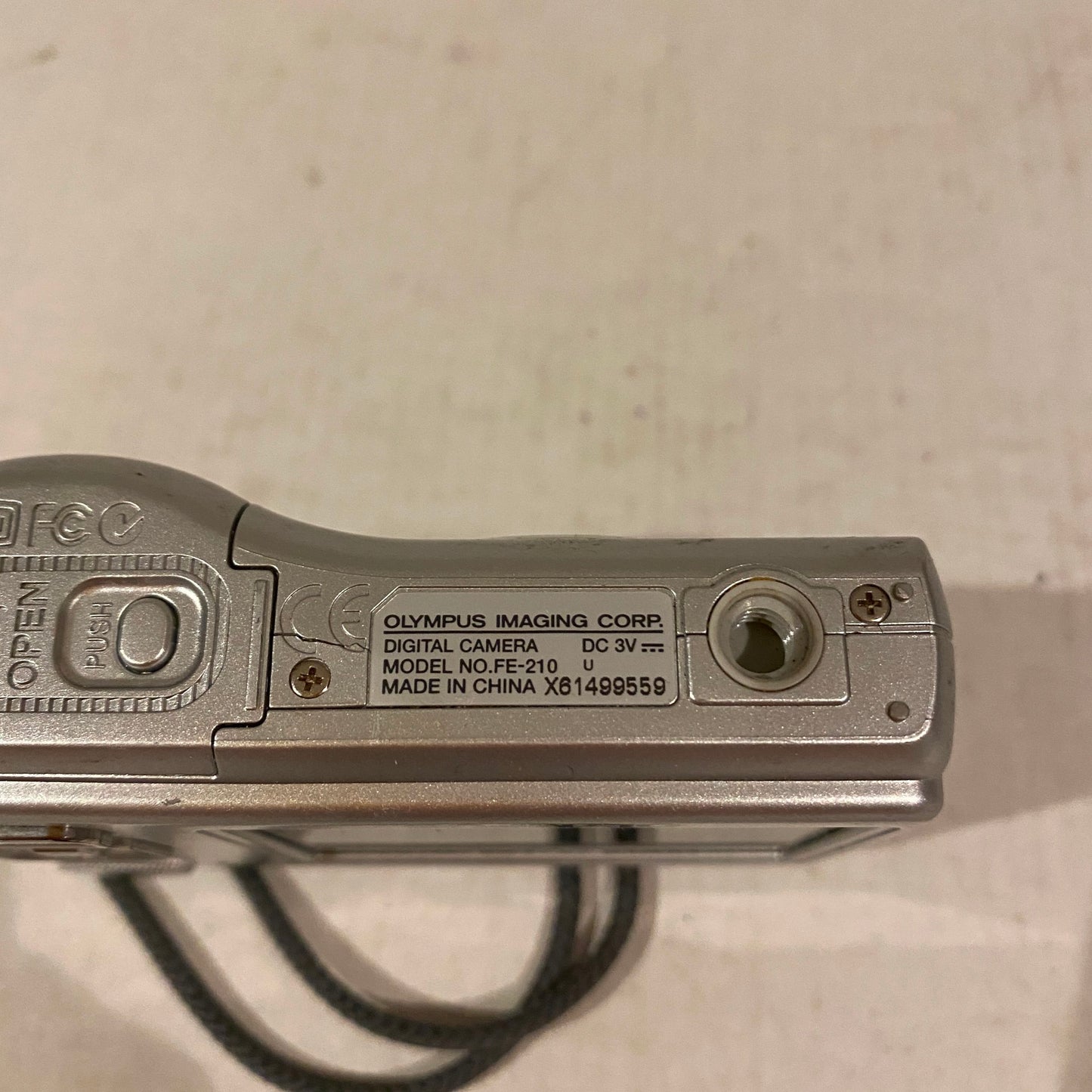 Olympus 7.1 Mega Pixel Digital Camera - FE210