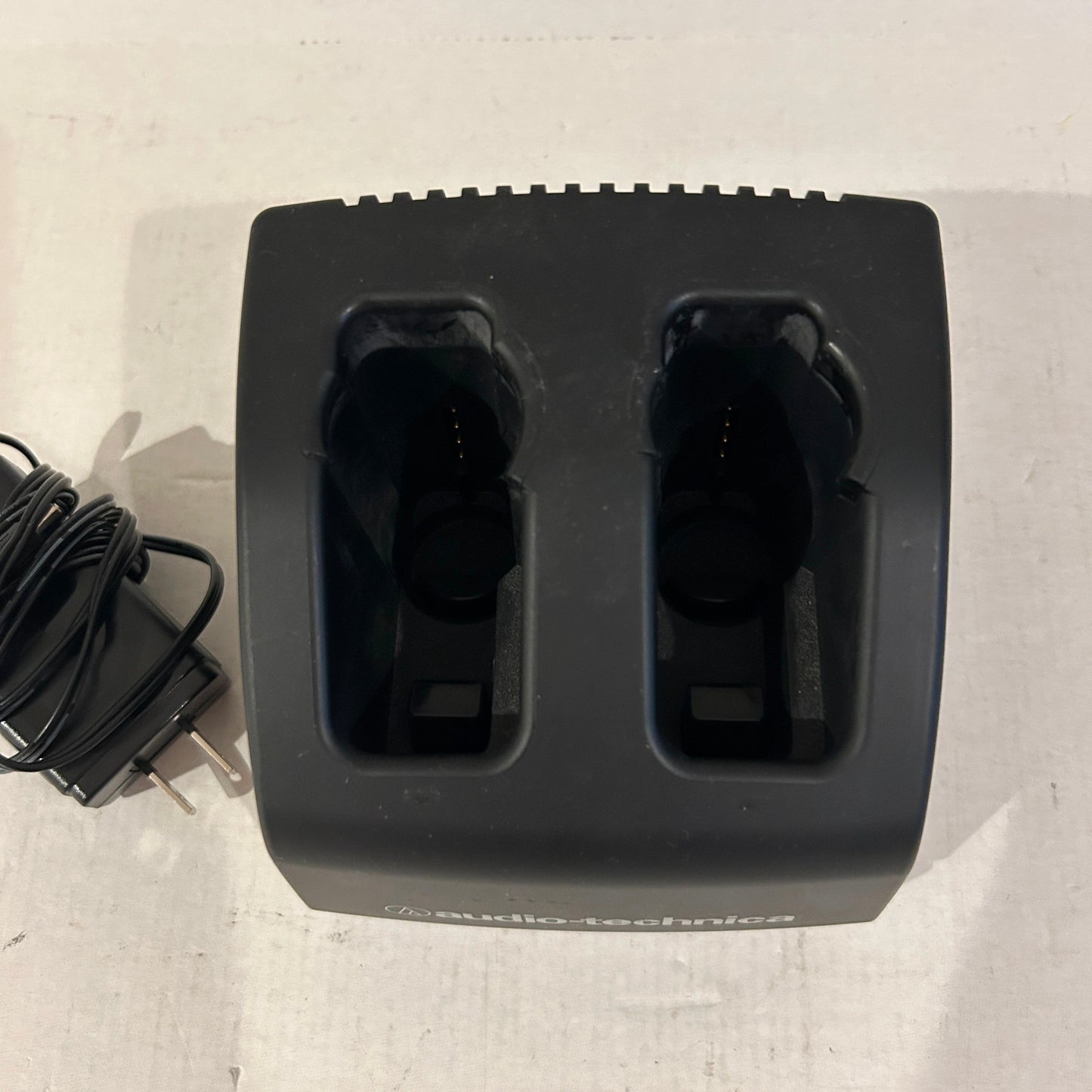 Audio-Technica Microphone Transmitter Two-Bay Recharging Station - ATW-CHG2