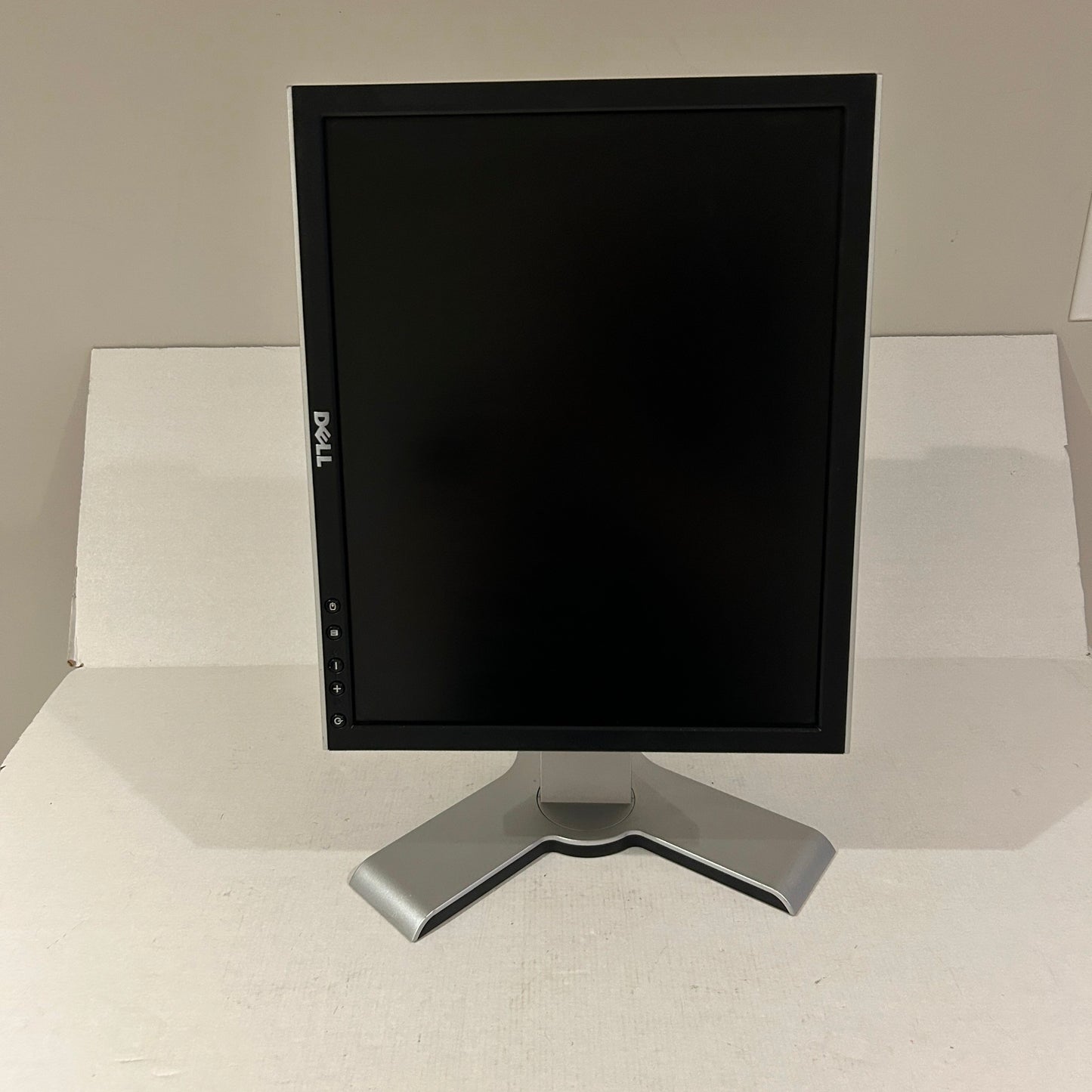 Vintage Dell 17" UltraSharp LCD Monitor - 1708FPt