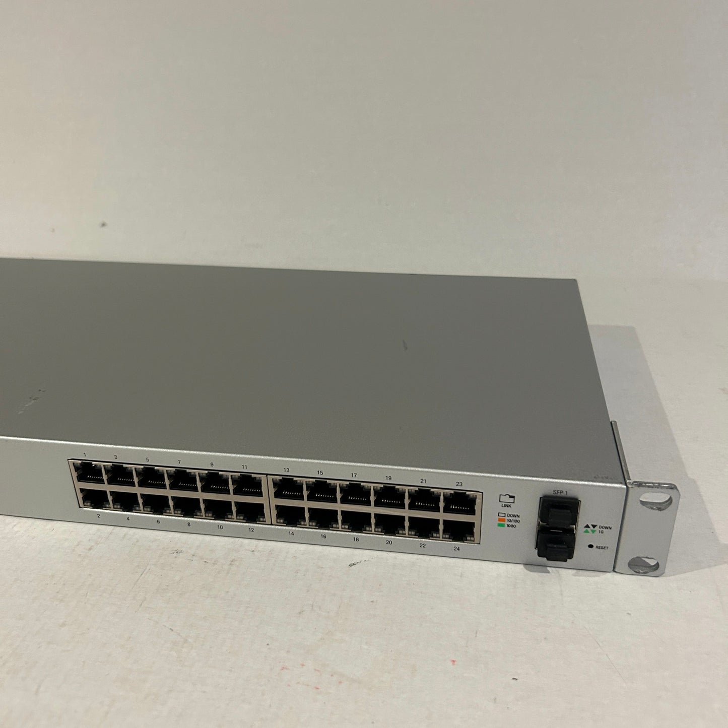 Ubiquity 24 Port Network Switch - USW-24