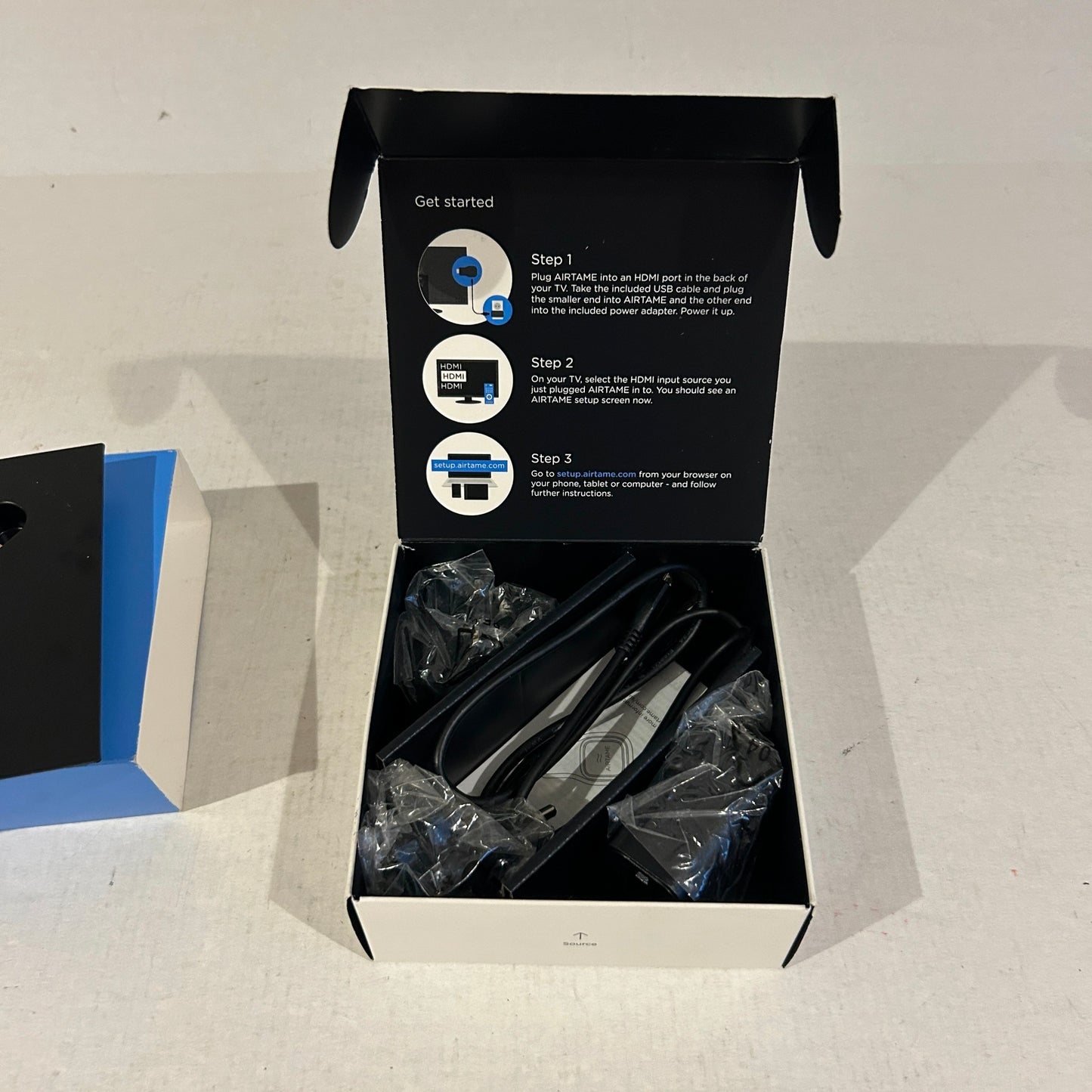 Airtame HDMI Wireless Adapter Dongle - ATDG1