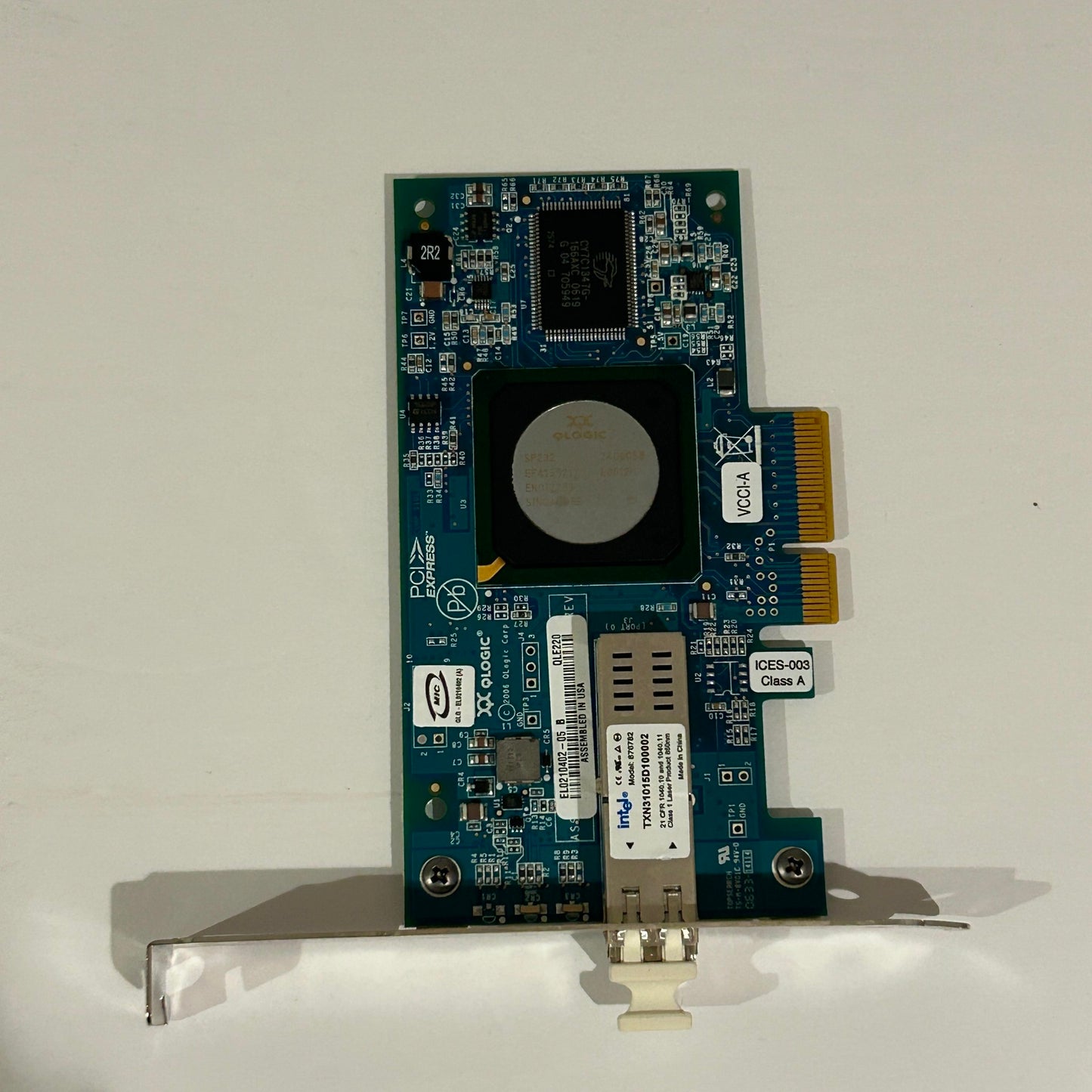 QLogic 4GB Single -Port PCI Express Fibre Channel Host Bus Adapter - QLE220