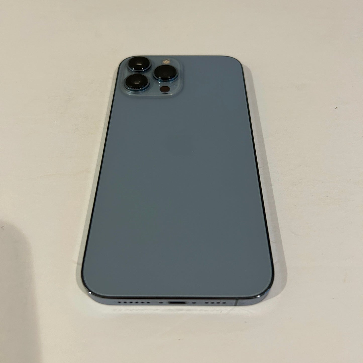 Unlocked 128 GB iPhone 13 Pro Max Sierra Blue