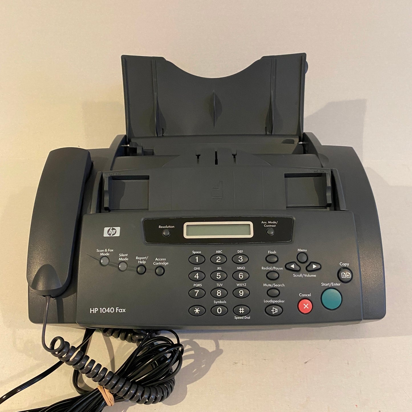 HP 1040 Inkjet Fax Machine with Built-in Telephone Handset - BW2123HH