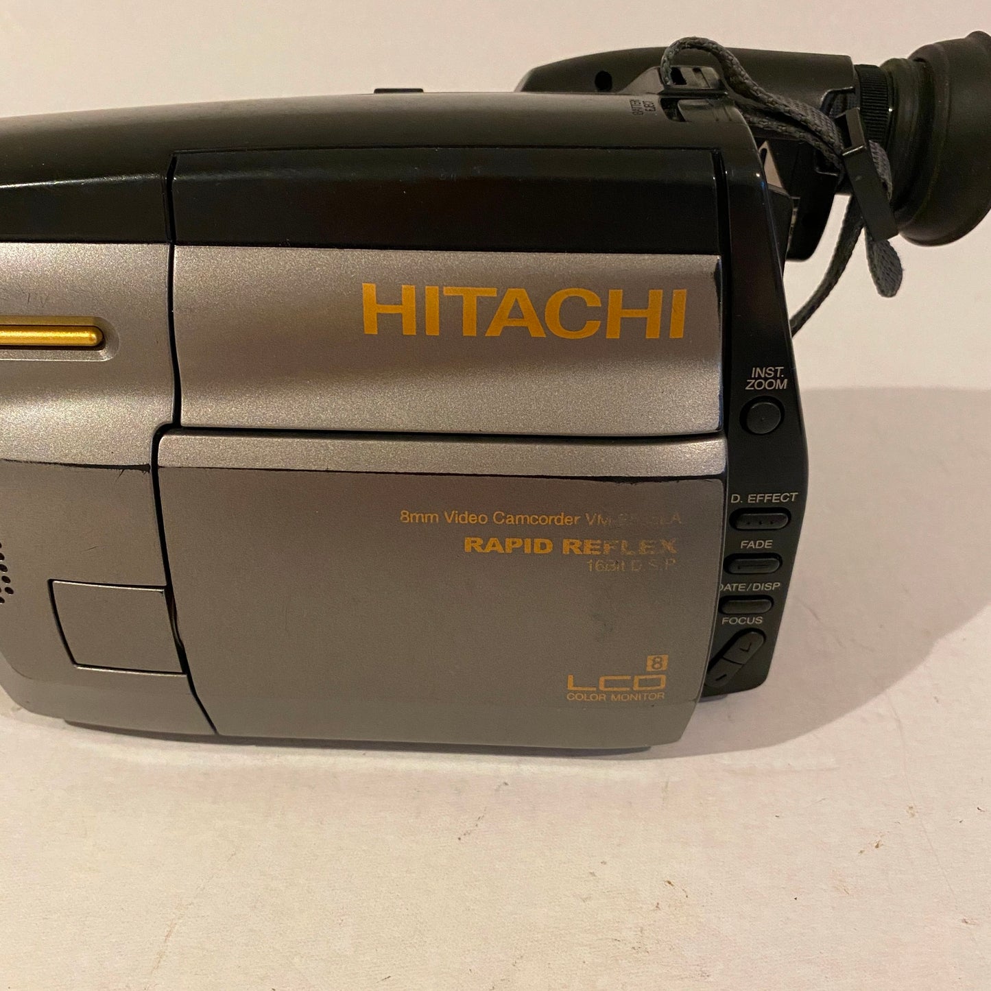 Hitachi Analog 8mm Camcorder - VM-535LA