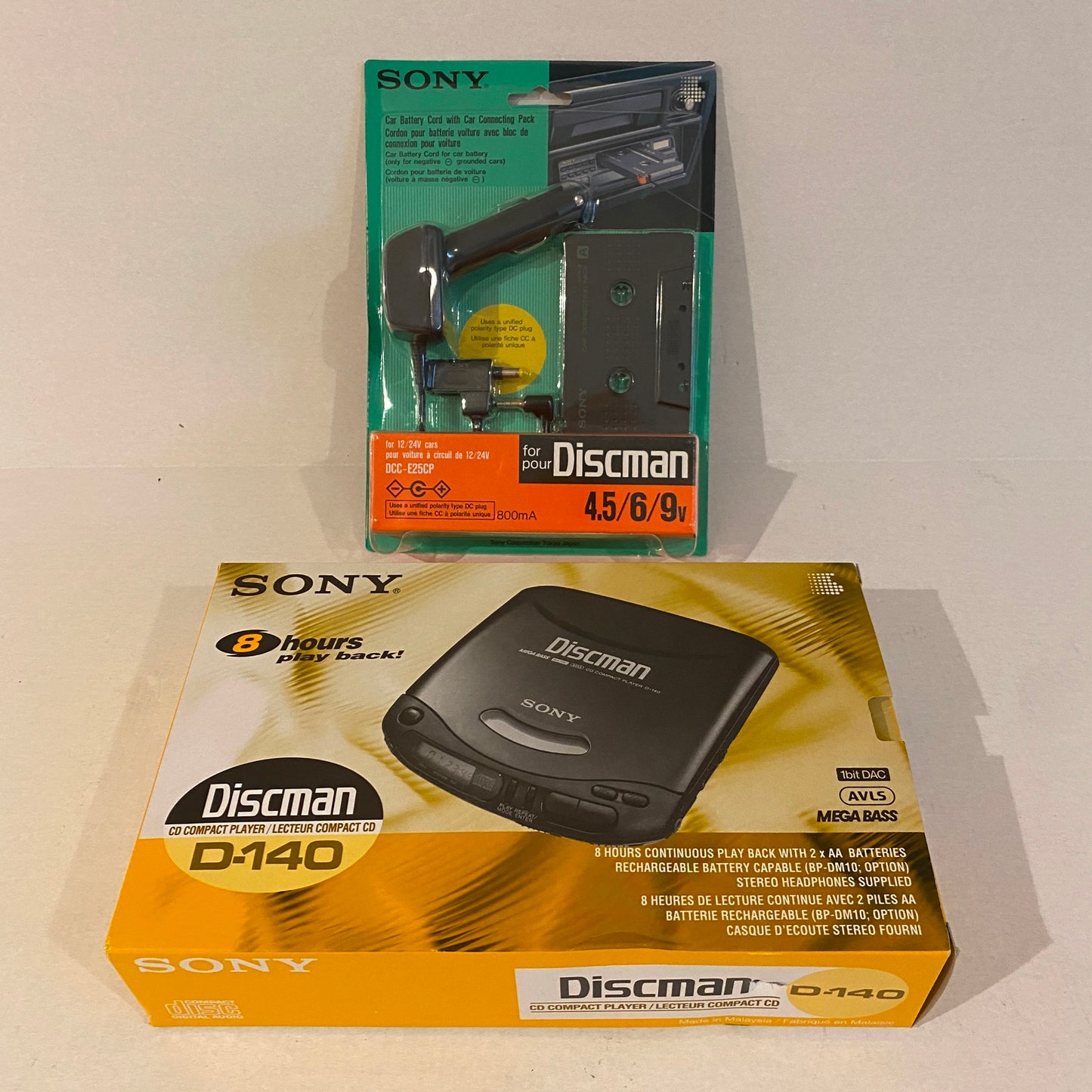 New - Sony Discman CD Player D-140 and Car Adapter Kit