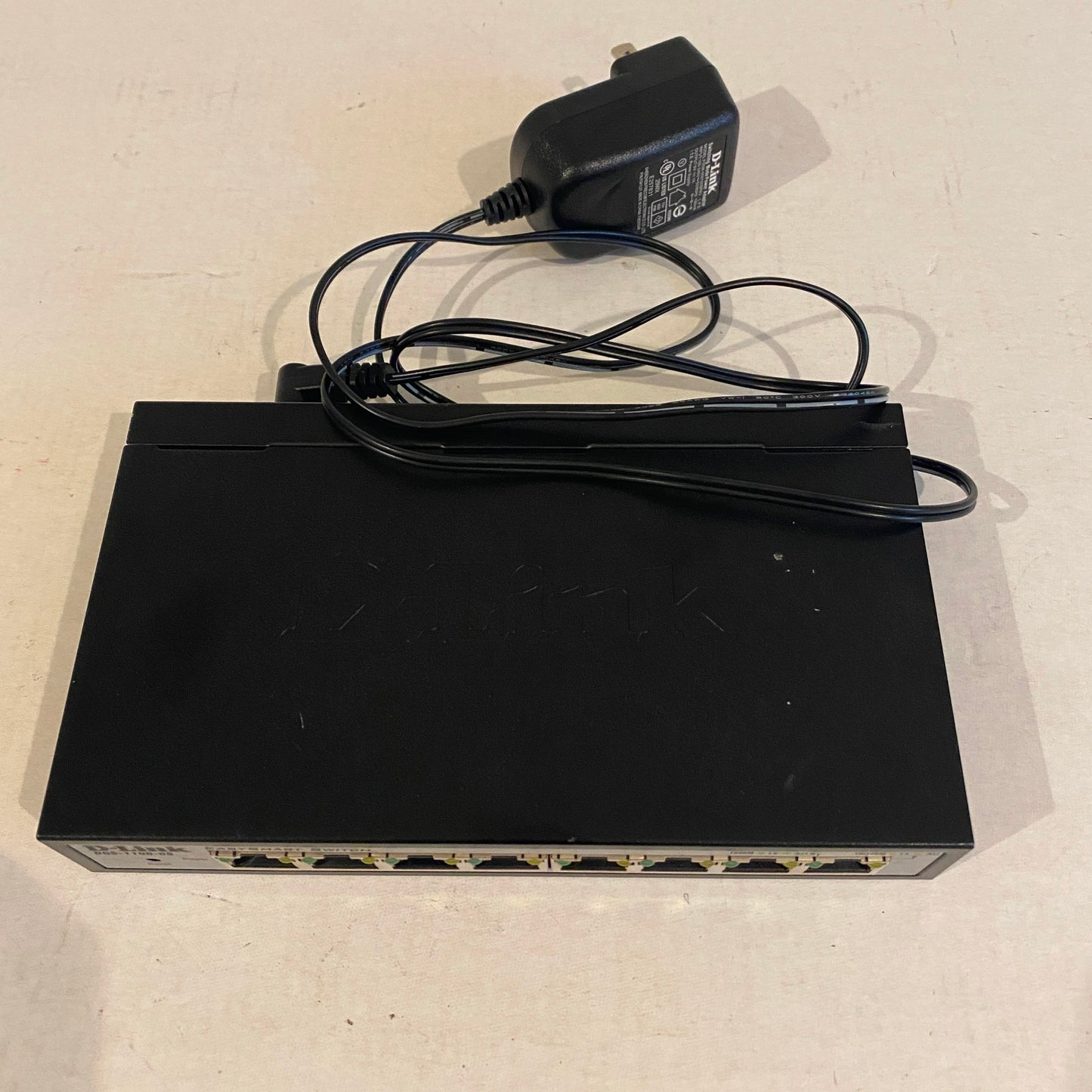 D-Link 8-Port Gigabit Smart Managed Switch - DGS-1100-08