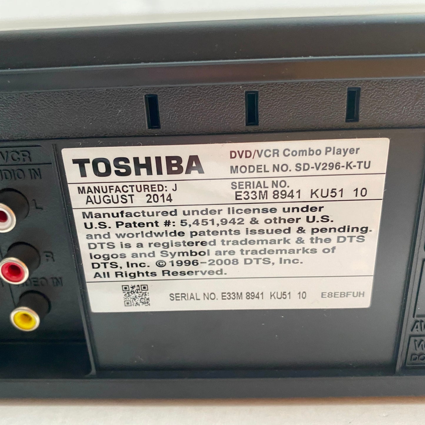Toshiba VCR DVD Combo Player - SD-V296-K-TU