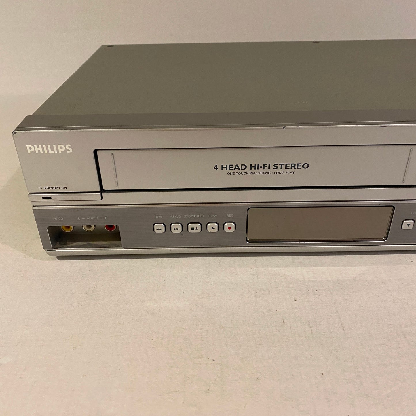 Phillips VHS DVD Combo Player - DVP3150V