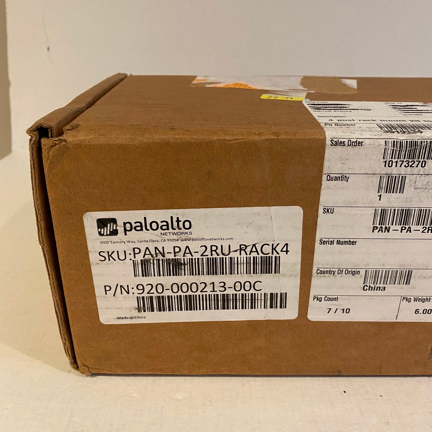 Palo Alto Networks 4 Post Rack Mount Kit for PA-3200 - PAN-PA-2RU-RACK4