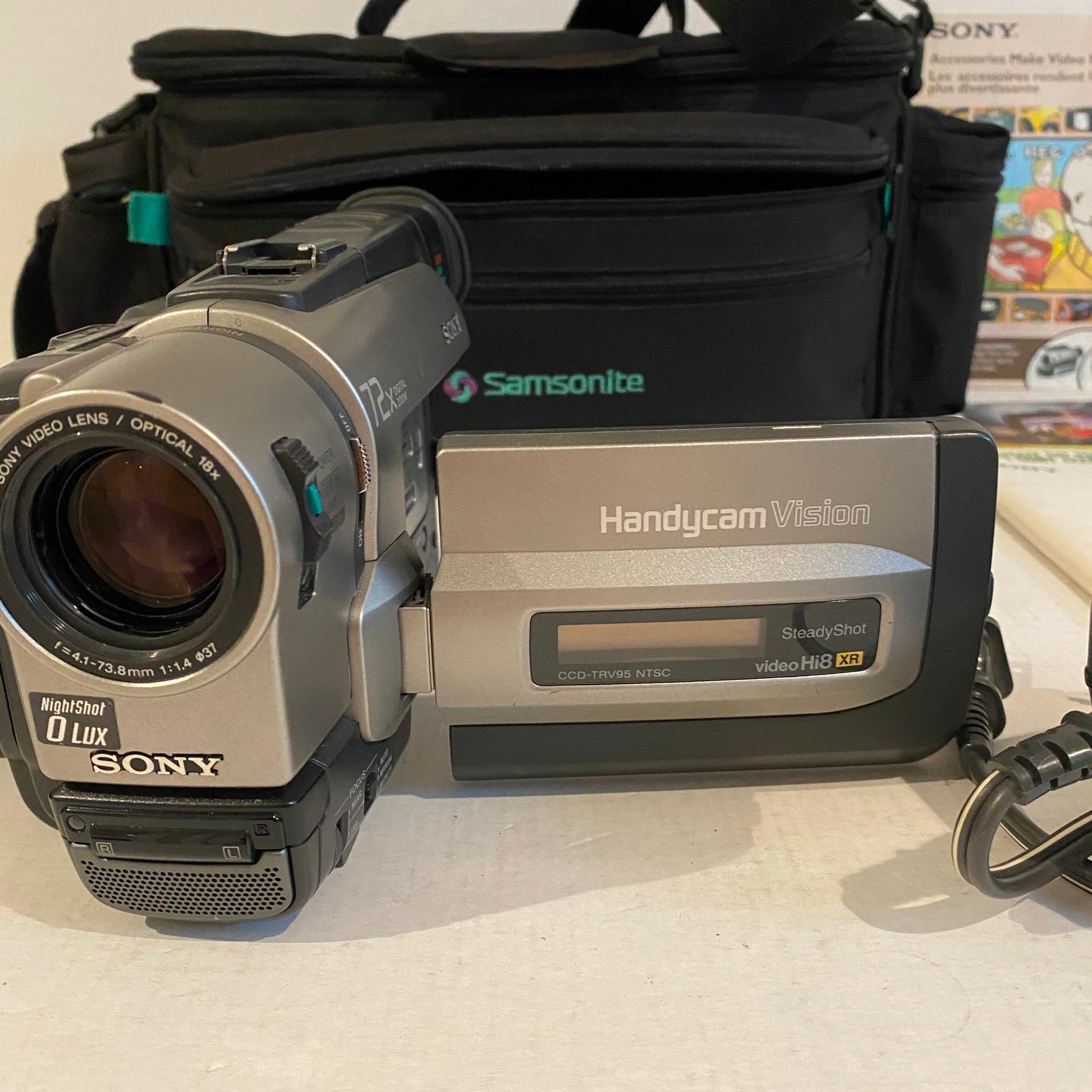 Handycam Vision 1995 Sony Movie Camera NTSC Sony Hi8 XR Analog