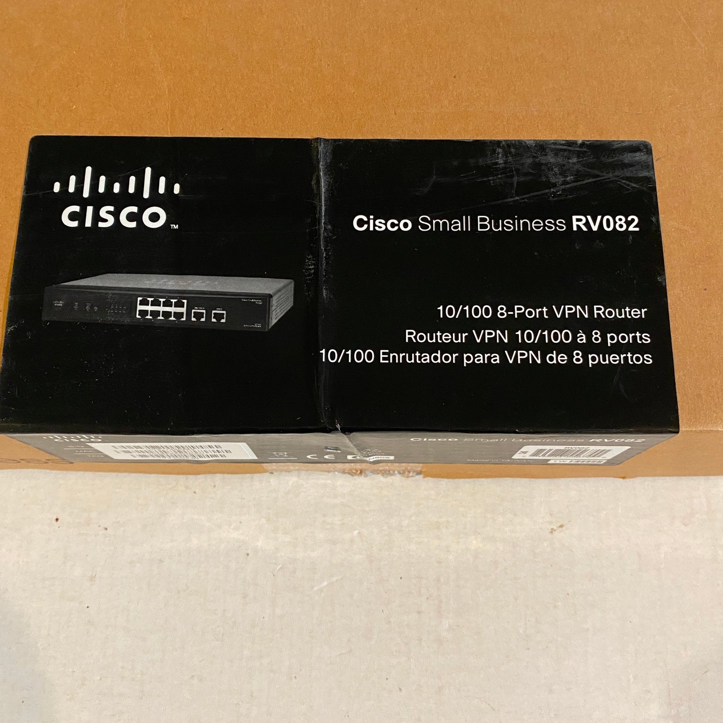 Cisco 10/100 8 Port VPN Router - RV082