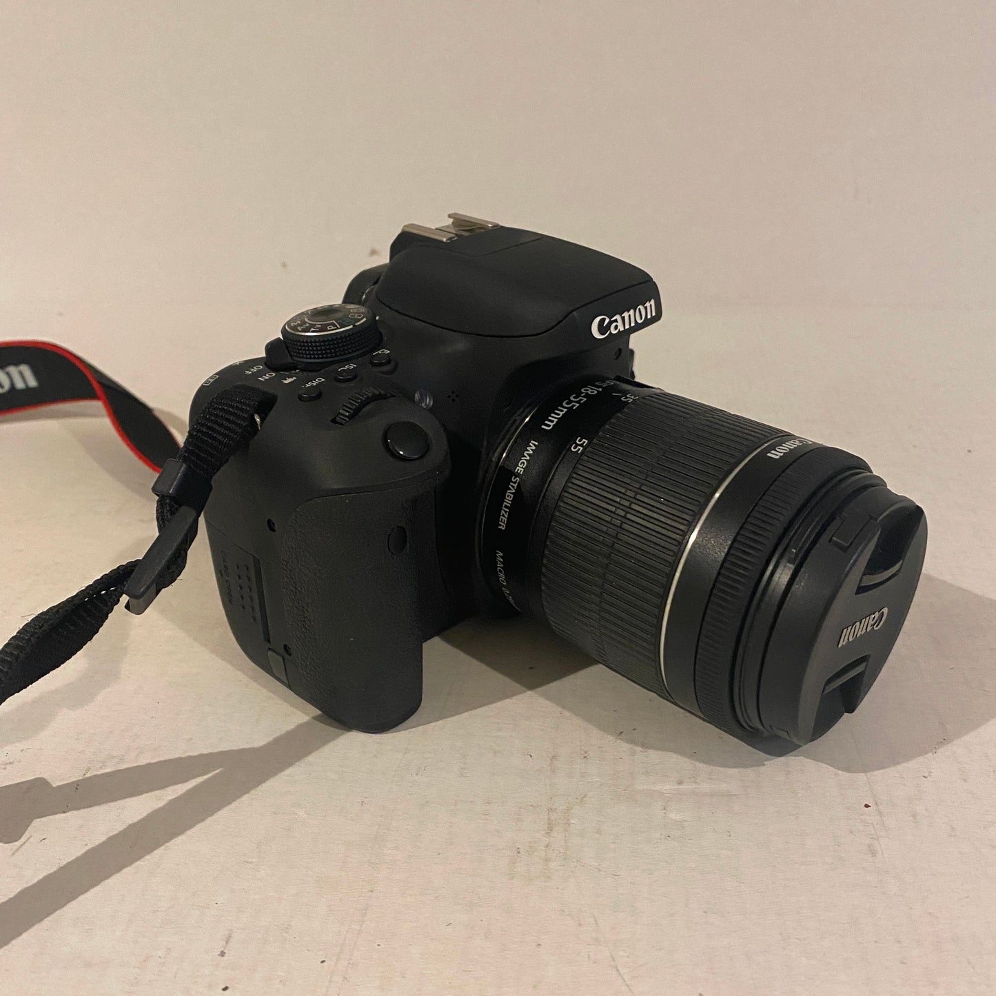 Canon EOS Rebel T6i DSLR Camera 18-55mm Lens