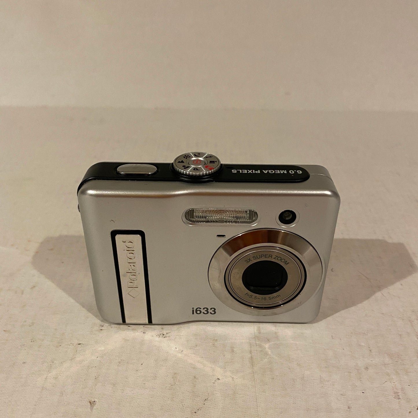 Polaroid i633 6 Mega Pixel Digital Camera - i633RC
