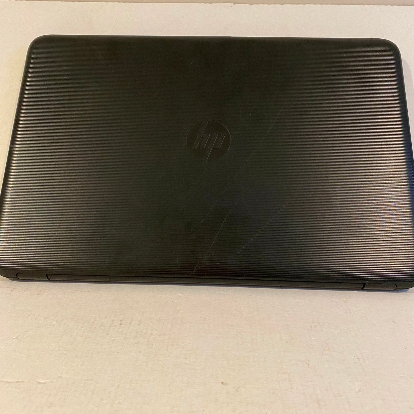 For Repair - HP 15.6" 255 G5 Laptop AMD A6-7310 Quad-Core 4GB RAM No HDD