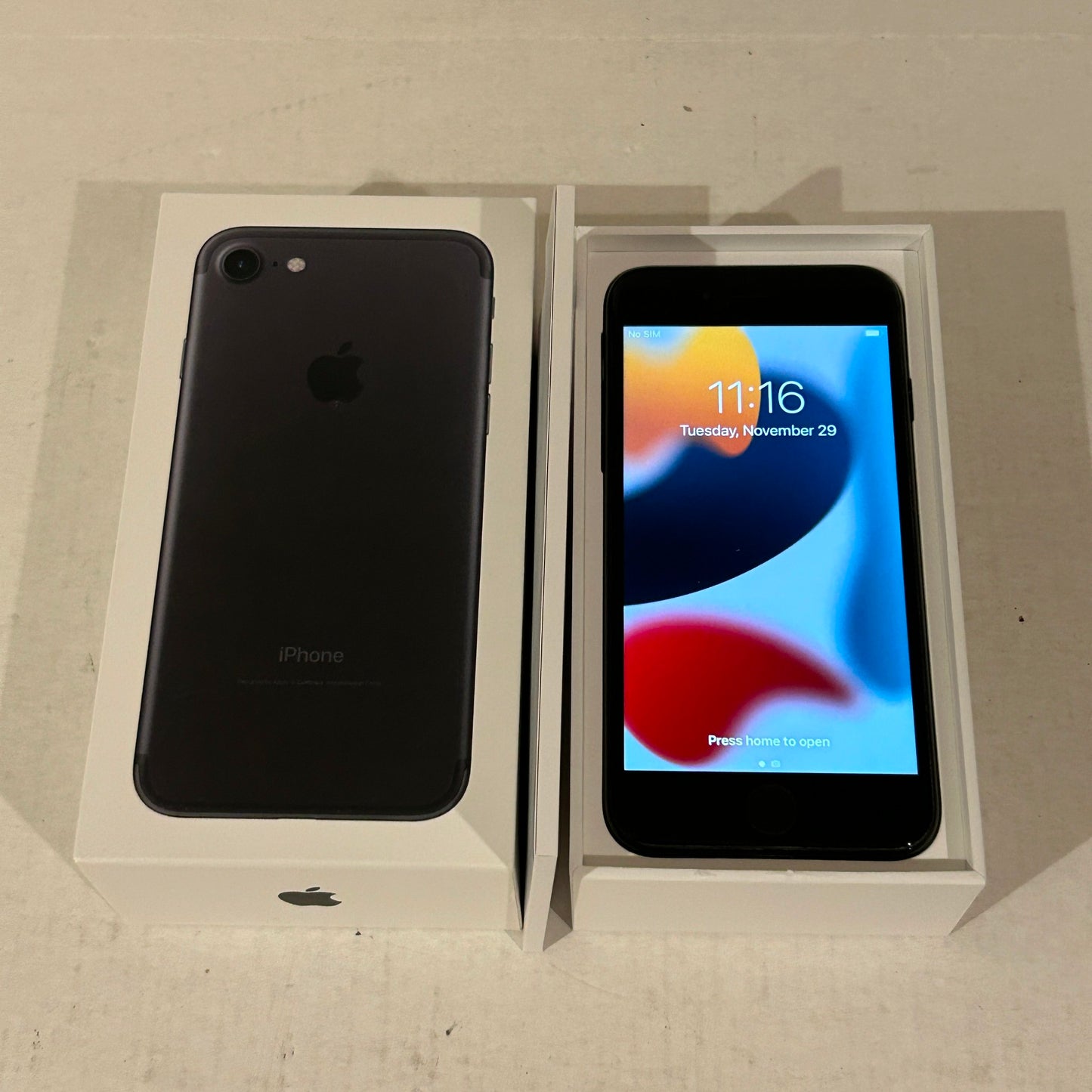 Black 128 GB iPhone 7 Bell - A1778