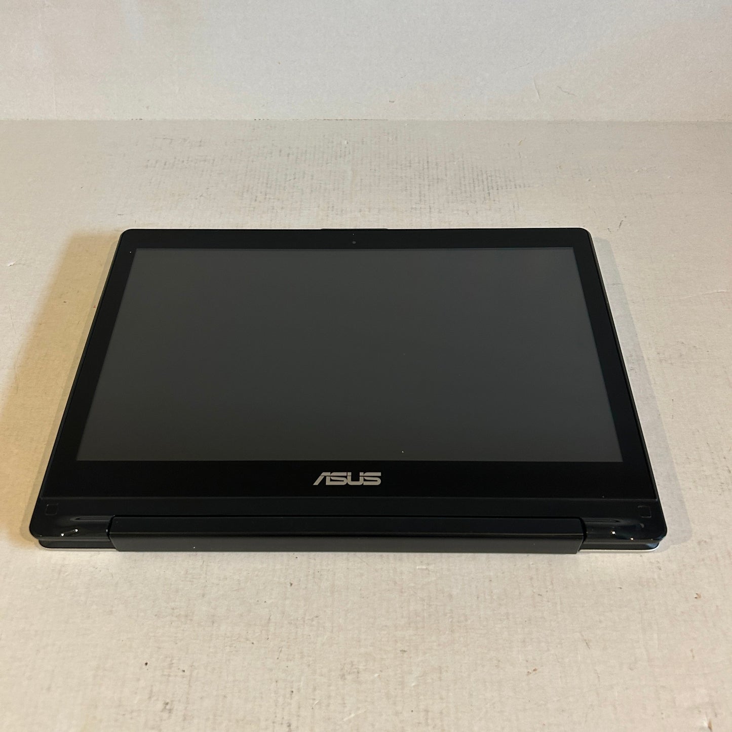 Asus 13.3 Transformer Touchscreen Laptop - 1.90 Ghz - 500 GB SSD  - TP300L