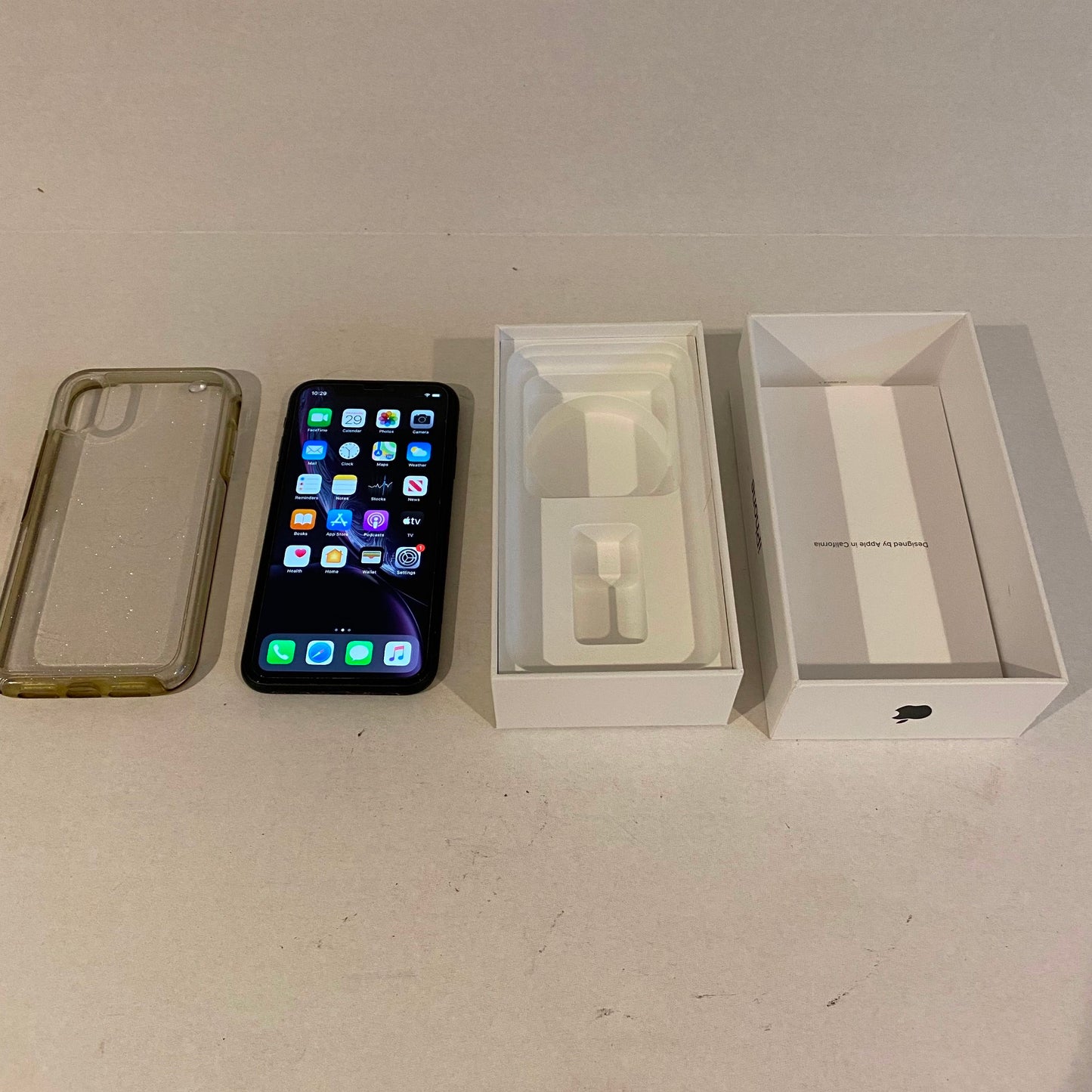 Black 128GB iPhone XR - Unlocked